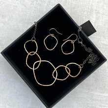 14k Gold-filled Organic Interlocking Circle Chain Necklace - Wobbly