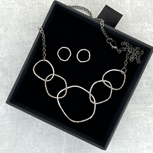 Silver Organic Interlocking Circle Chain Necklace - Wobbly