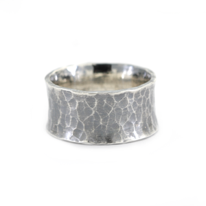 Wide Hammered and Oxidized Sterling Silver Ring - PALI
