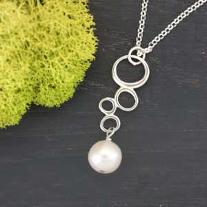 Silver and Pearls Necklace